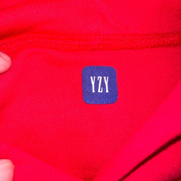 Yeezy YZY x Gap Perfect Hoodie Red Size Small Mens - Picture 2 of 7
